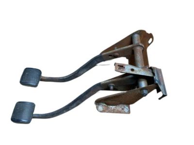 Jeep 52128017AB PEDAL Brake And Clutch