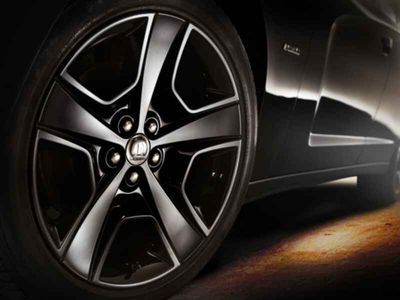 Dodge 82212816 WHEEL KIT Cast Aluminum