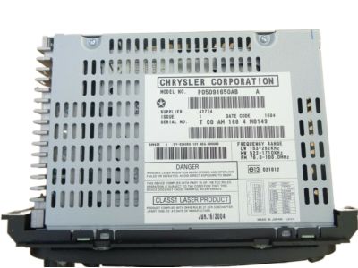Jeep 5091650AB RADIO AM/FM/Cassette With CD