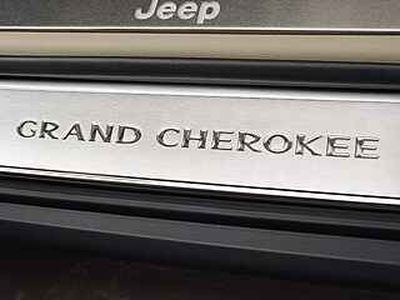 Jeep 82212118 SILL KIT Door Entry