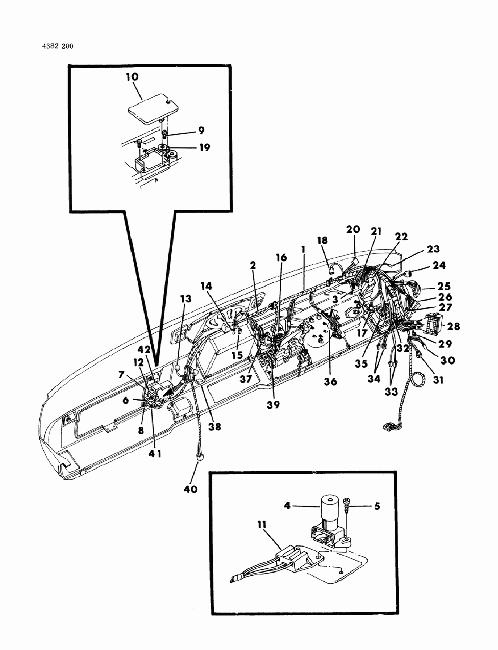 Mopar 4362014 Fuse Block, 1990